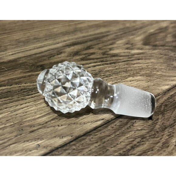 Pressed Imperial Glass Pineapple Bottle Stopper - Picture 2 of 10